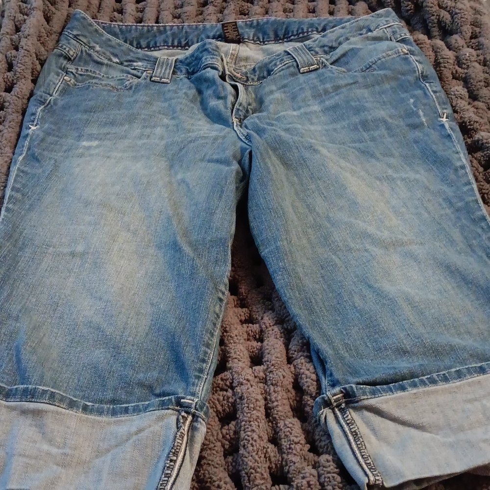 Lane Bryant size 20 cuffed crop capri pants jean